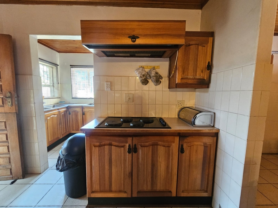 5 Bedroom Property for Sale in Riebeeckstad Free State